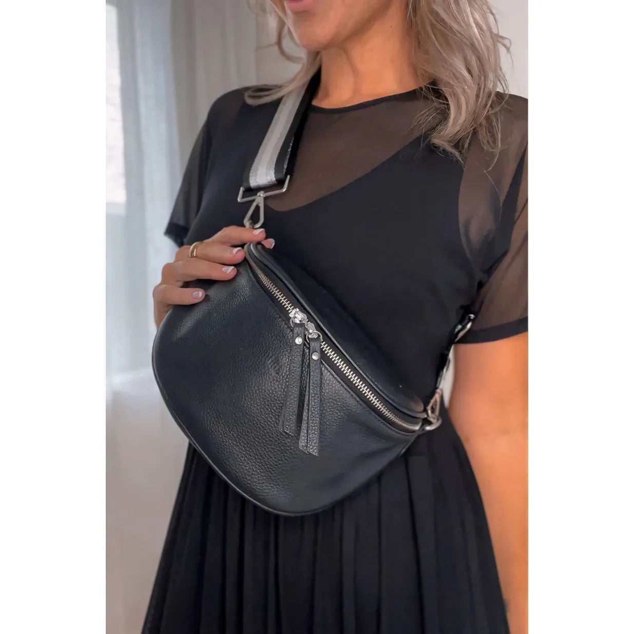 Lemon Tree Dani Leather Bag-Jet