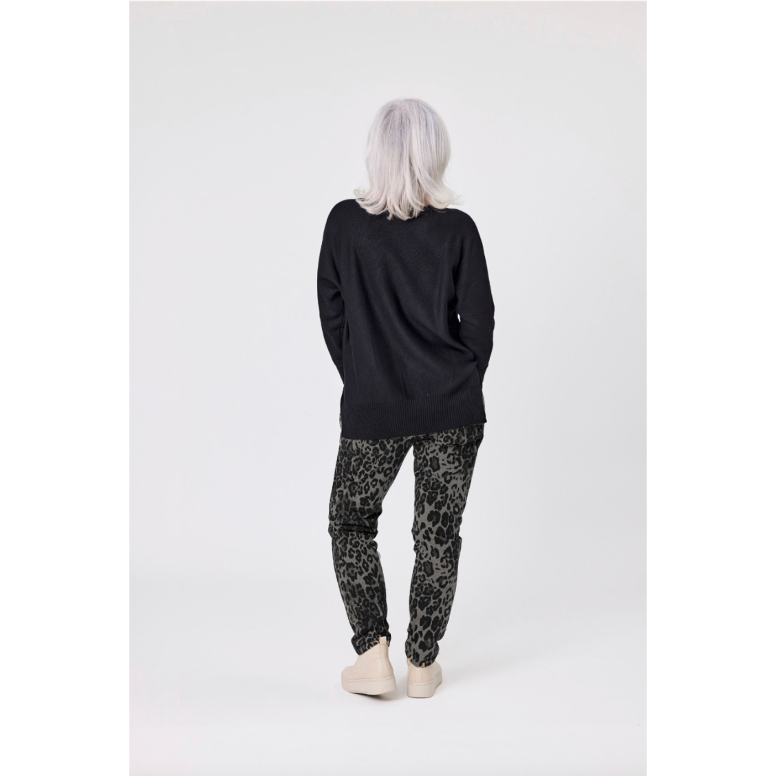 Annika Grey Leopard Pant LTD329