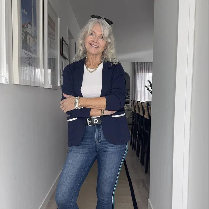 Claudia Sweat Navy Jkt LTD244