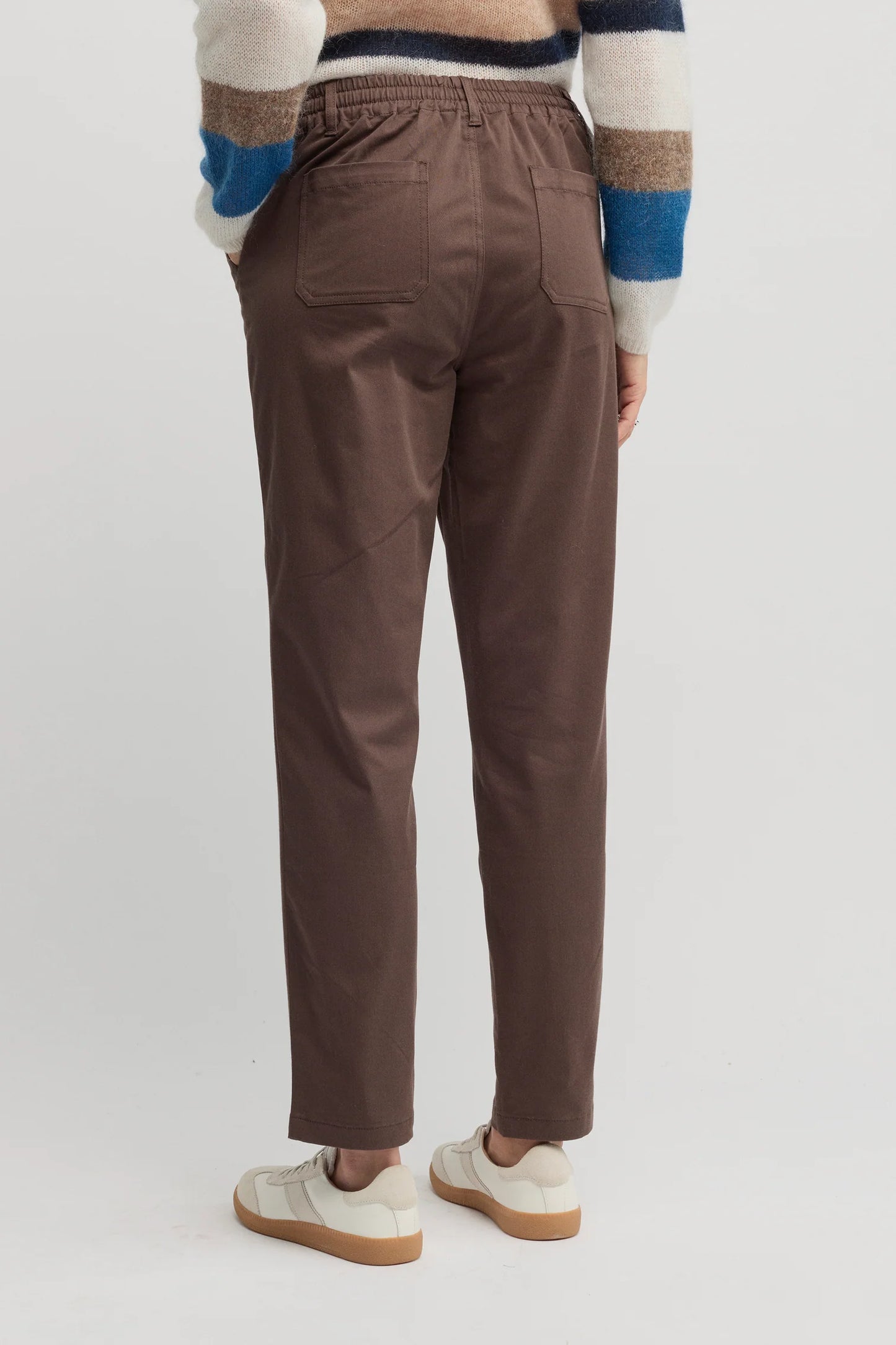 Nova Truffle Jogger YT8051