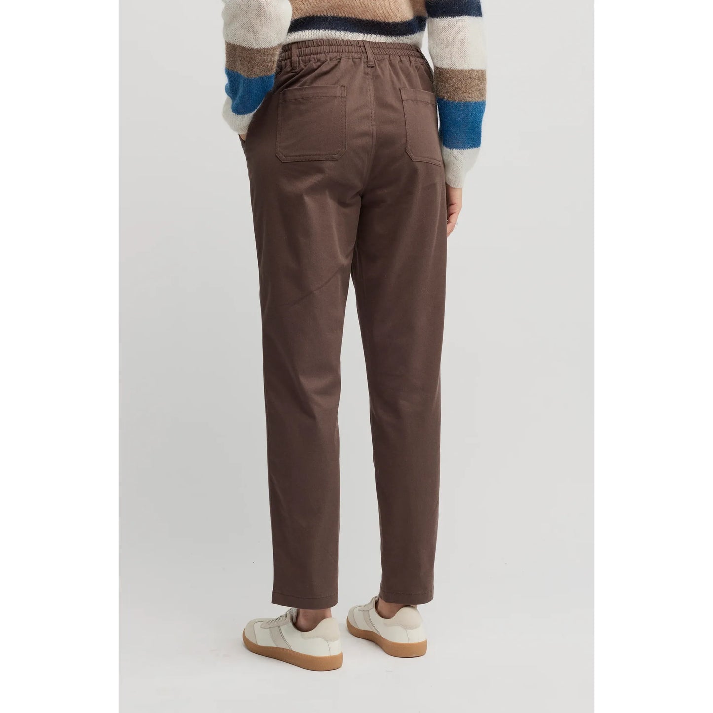 Nova Truffle Jogger YT8051