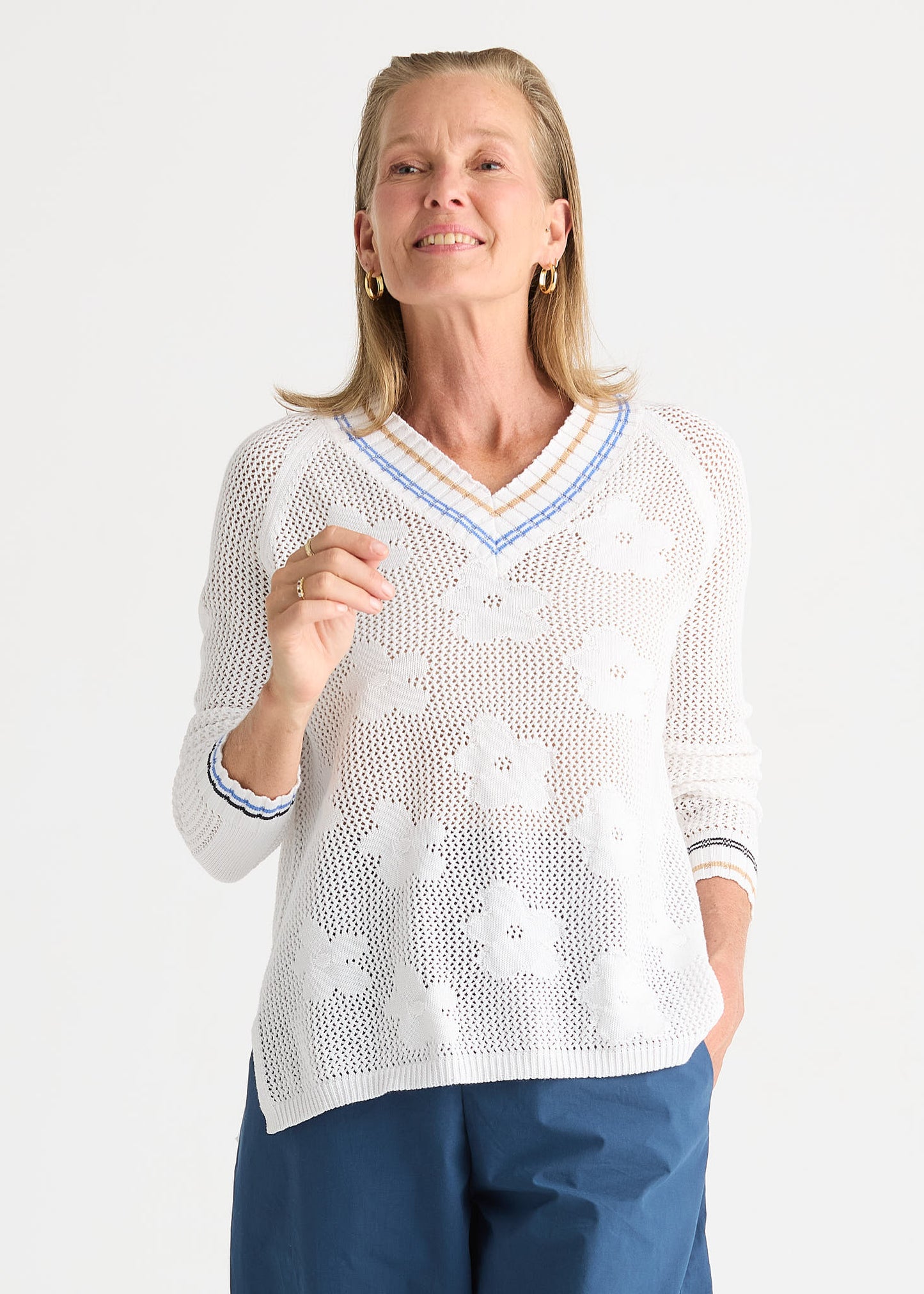 Floral Pointelle V Knit Top ZP8813