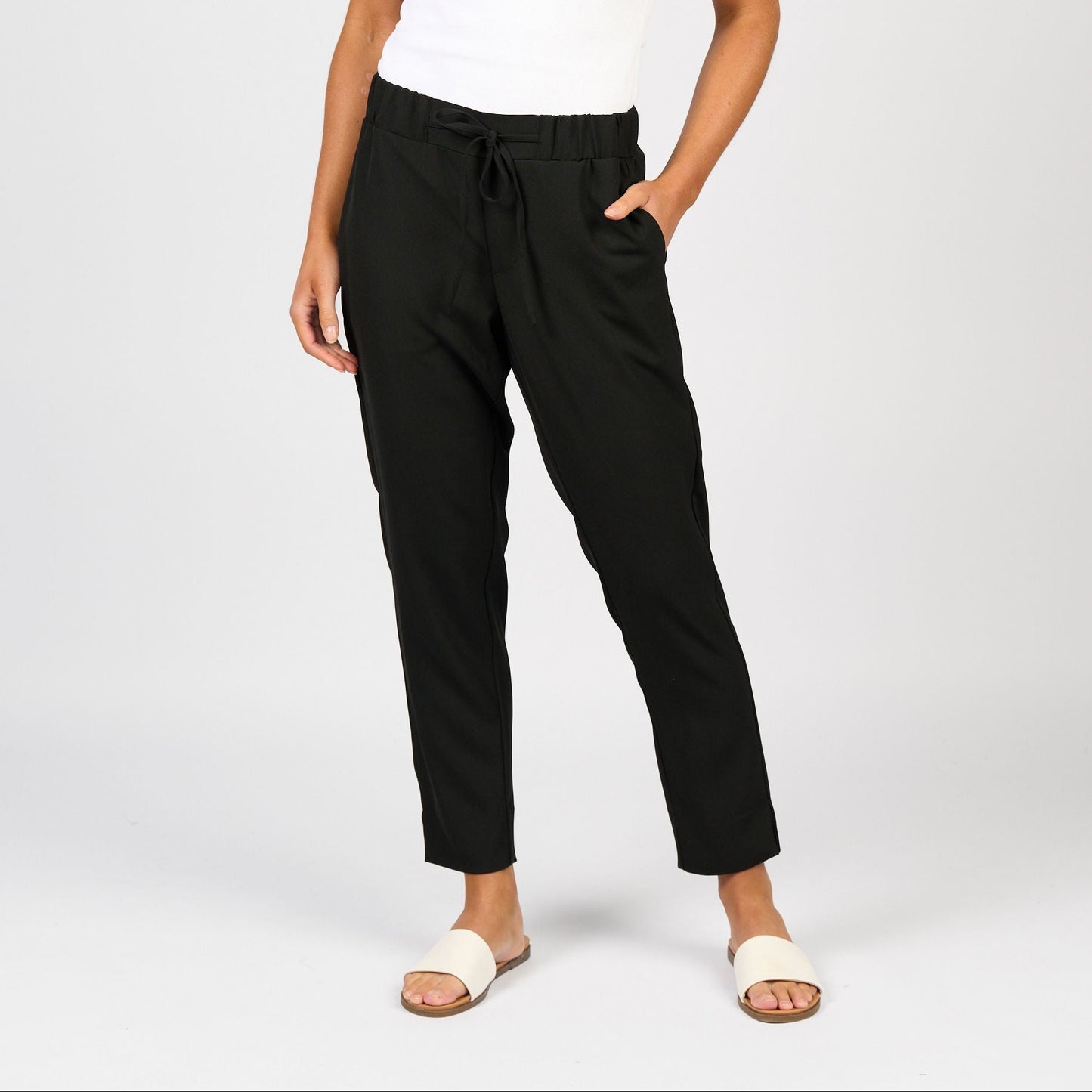 Relaxed Leg Ankle Grazer Pull On 5035