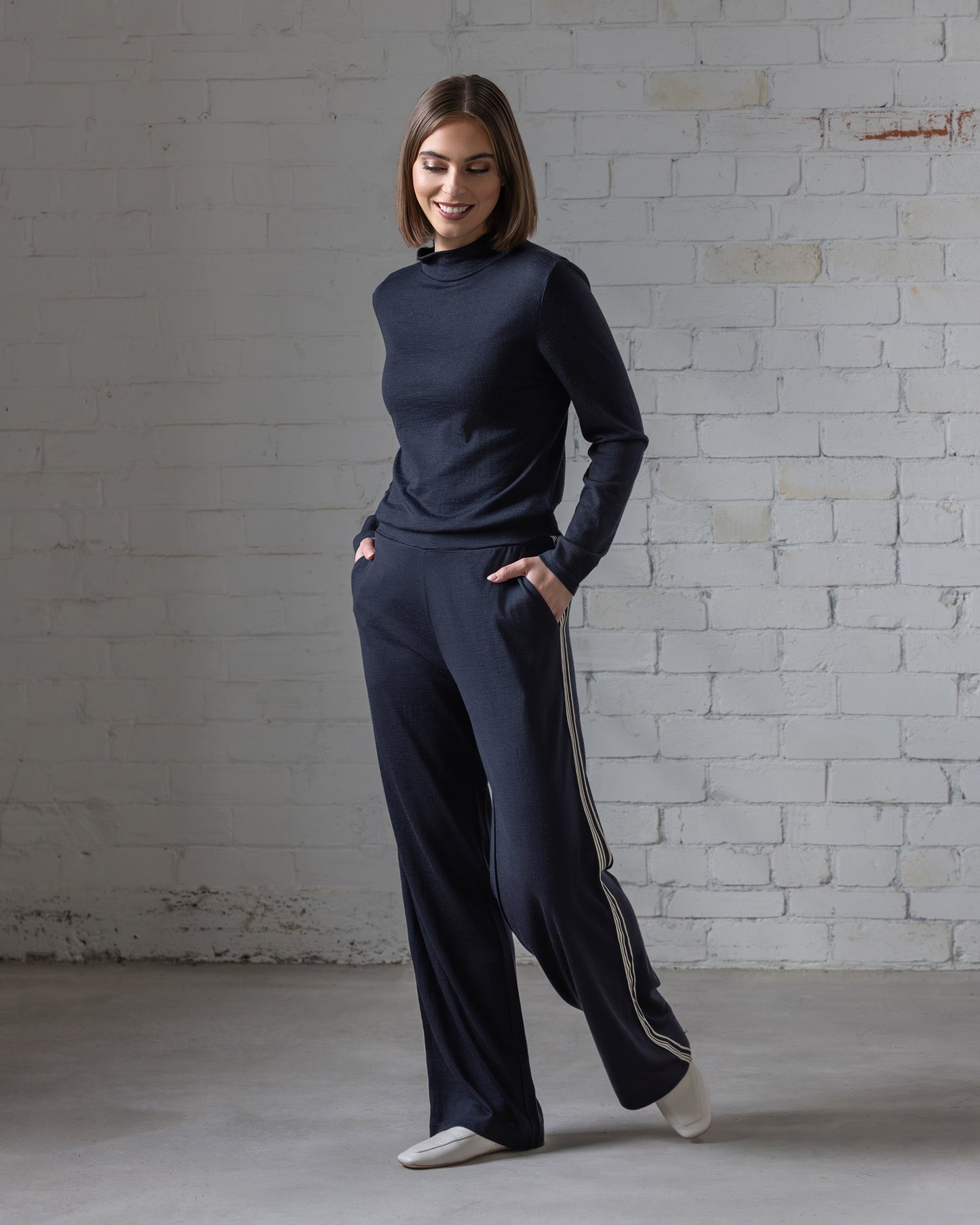 Asher Wide Leg Merino Pant 5042
