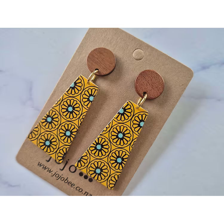 Jojobee Betty Earrings