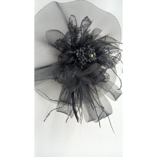 Fascinator Medium Black w Lace