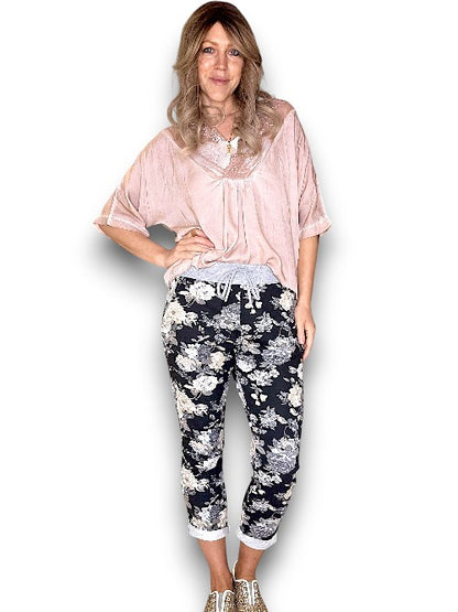 Cornelia Bouquet Rose Jogger