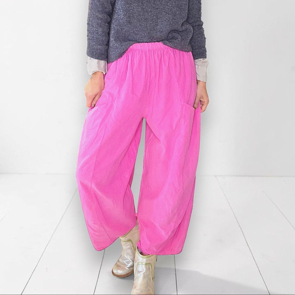Corduroy Barrel Pants
