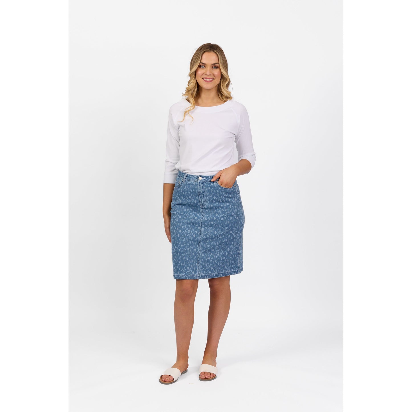 VASS Printed Denim Skirt  372AV