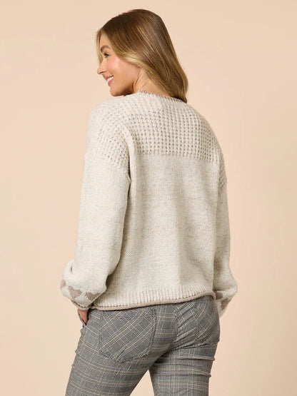 Chic Heart Ivory Knit T48739