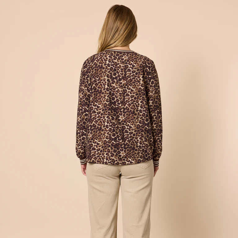 Leopard Print V-Neck Top T49034
