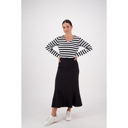 VASS Mid Length Fluted Skirt 7055W