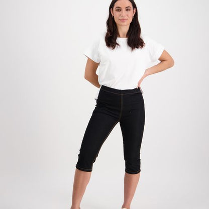 SKINNY Leg 3/4 Denim Pull On 261CS