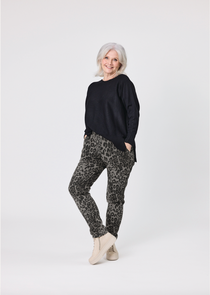 Annika Grey Leopard Pant LTD329