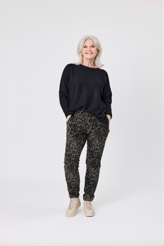 Annika Grey Leopard Pant LTD329
