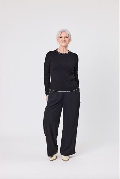 Daria Black Pant LTD331