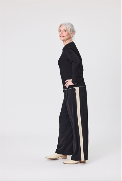Daria Black Pant LTD331