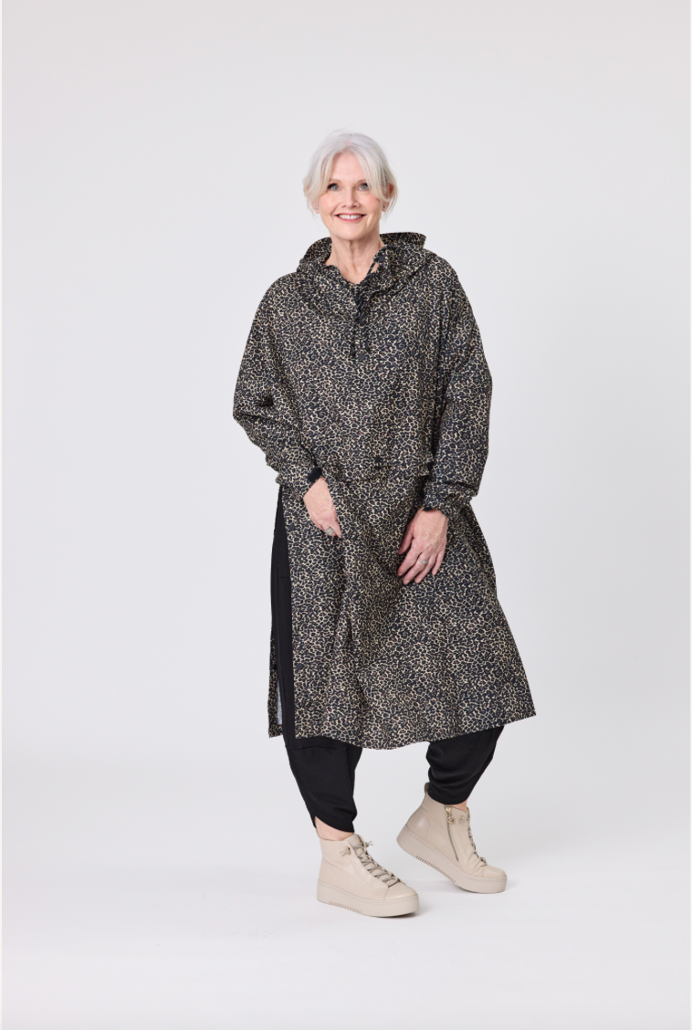 Frida Mini Leopard Raincoat LTD353