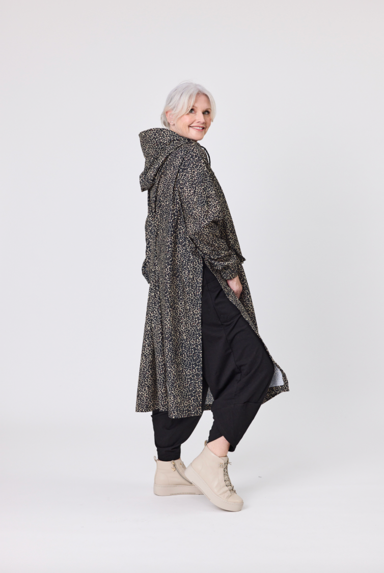 Frida Mini Leopard Raincoat LTD353