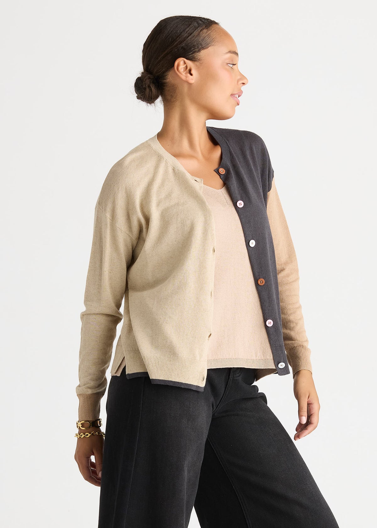 Colour Block Cardi LC8869