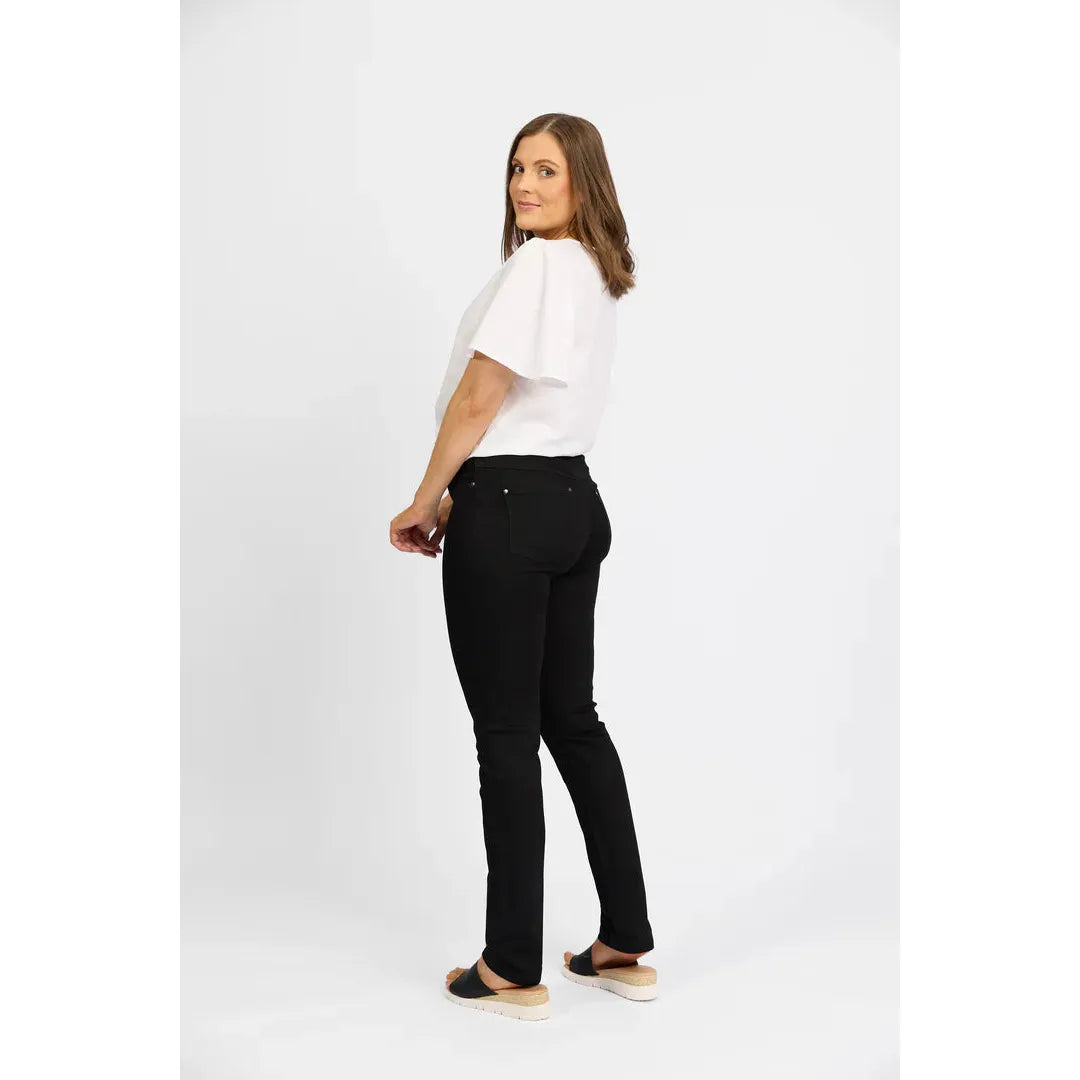 California Stretch Denim Pull On Jean M5105