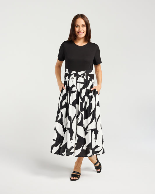 Delilah Dress Mono Form S6080-1