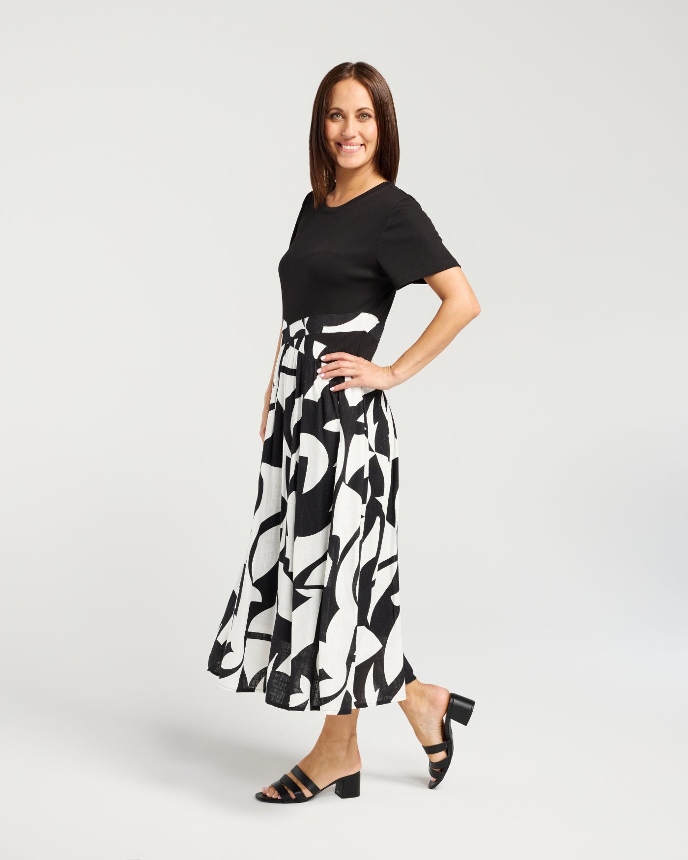 Delilah Dress Mono Form S6080-1