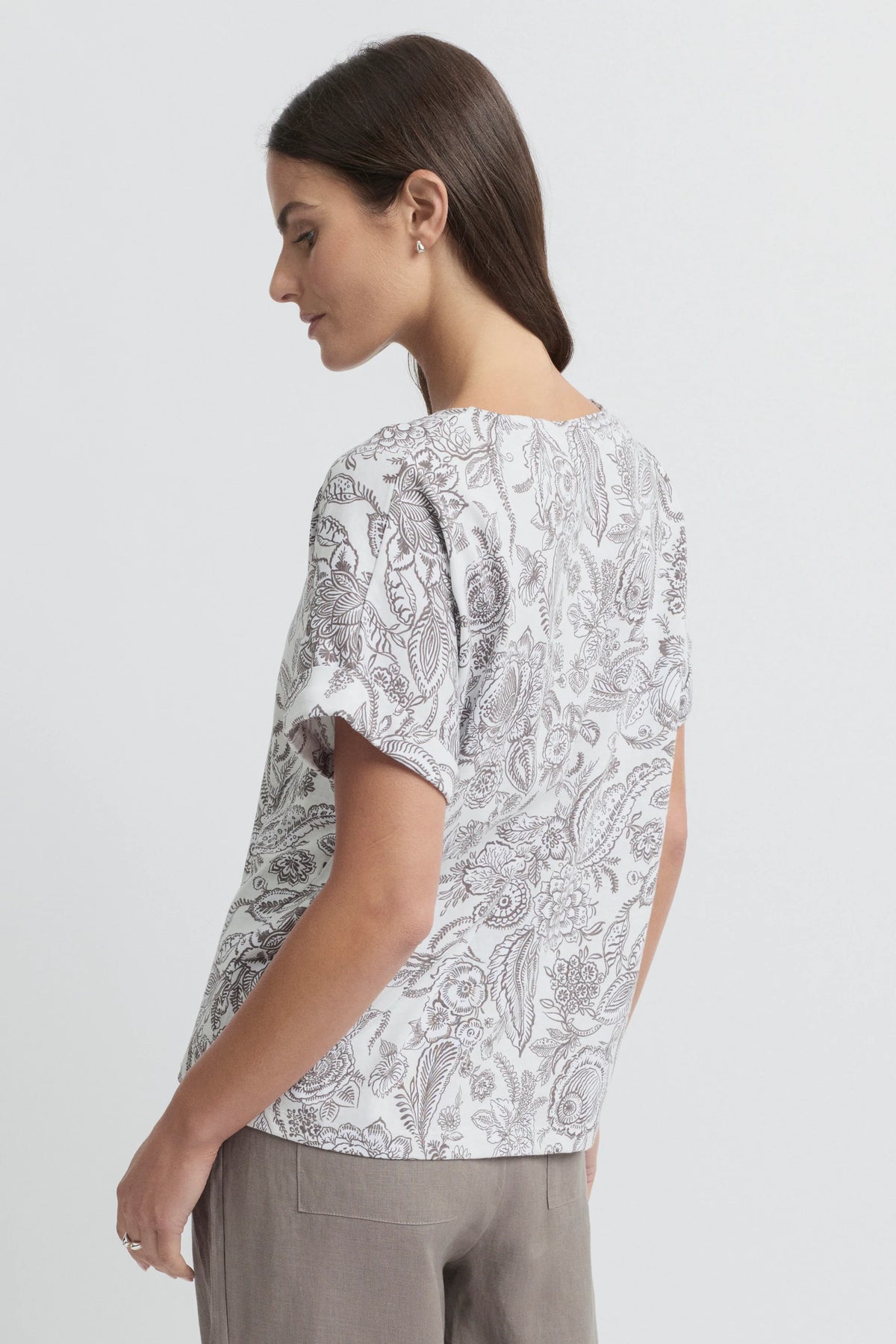 Delicacy Print Tee YT3090