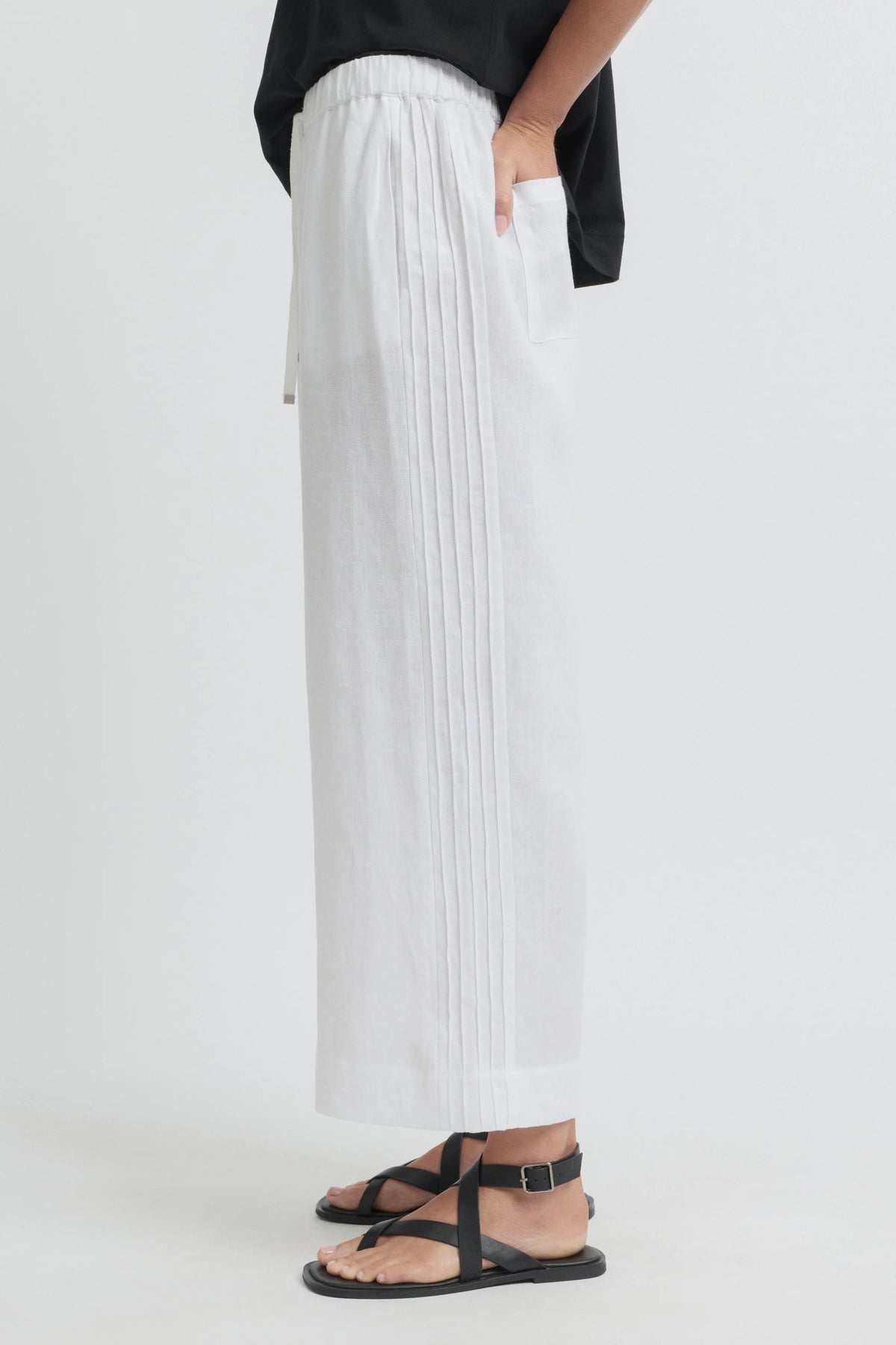 Tirari Pintuck White Pant YT8064