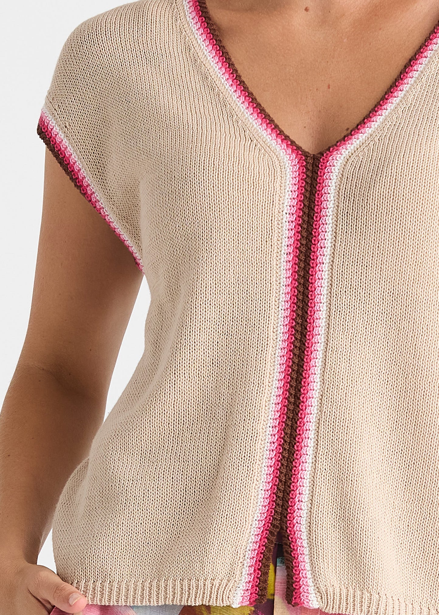 Raspberry Crochet Trim Tank ZP8820