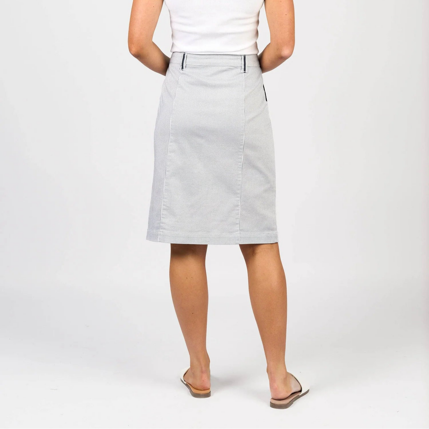 Vass Knee Length Skirt 7049