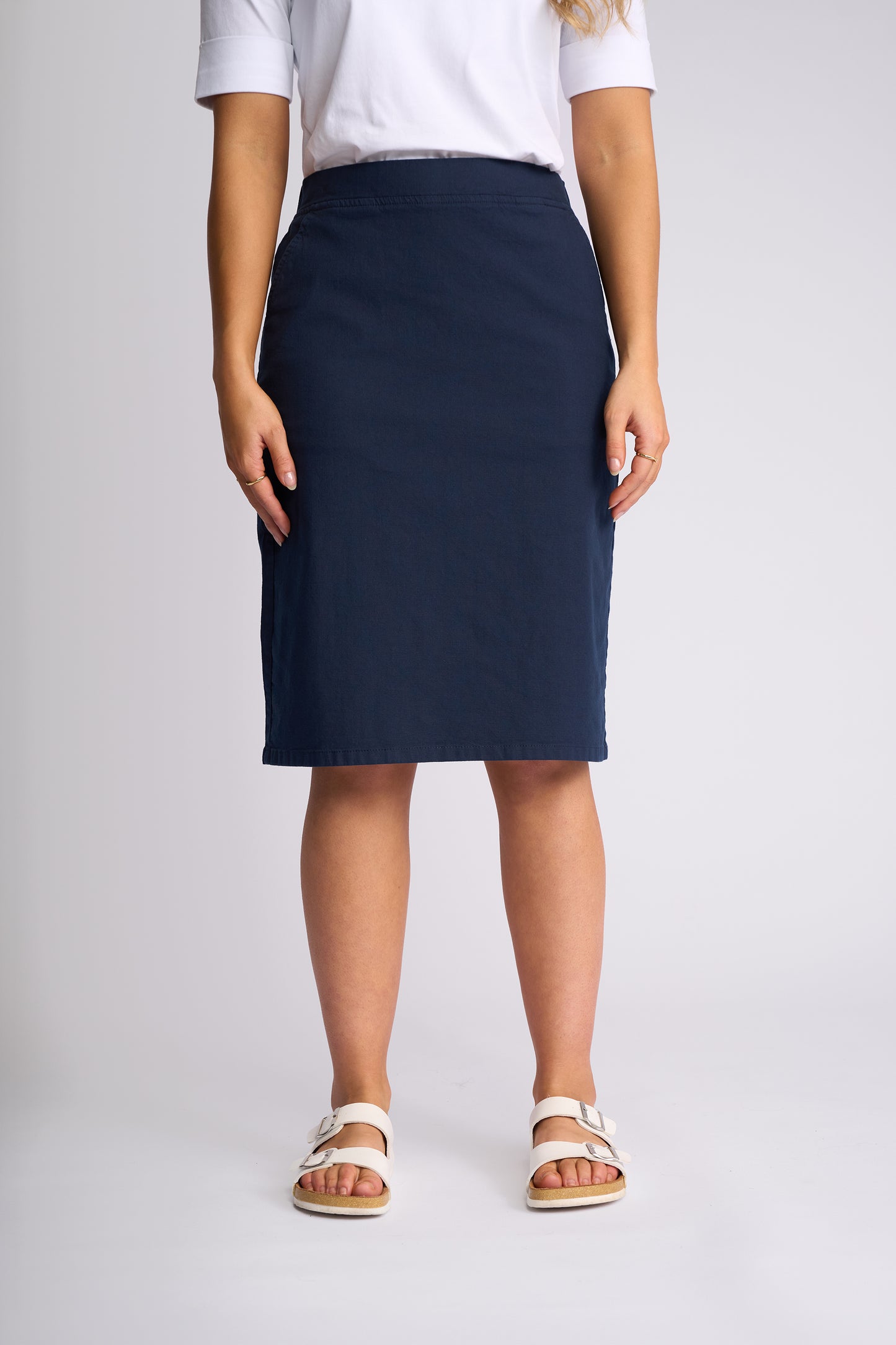 Belen Flat Front Pull On Skirt 7067N