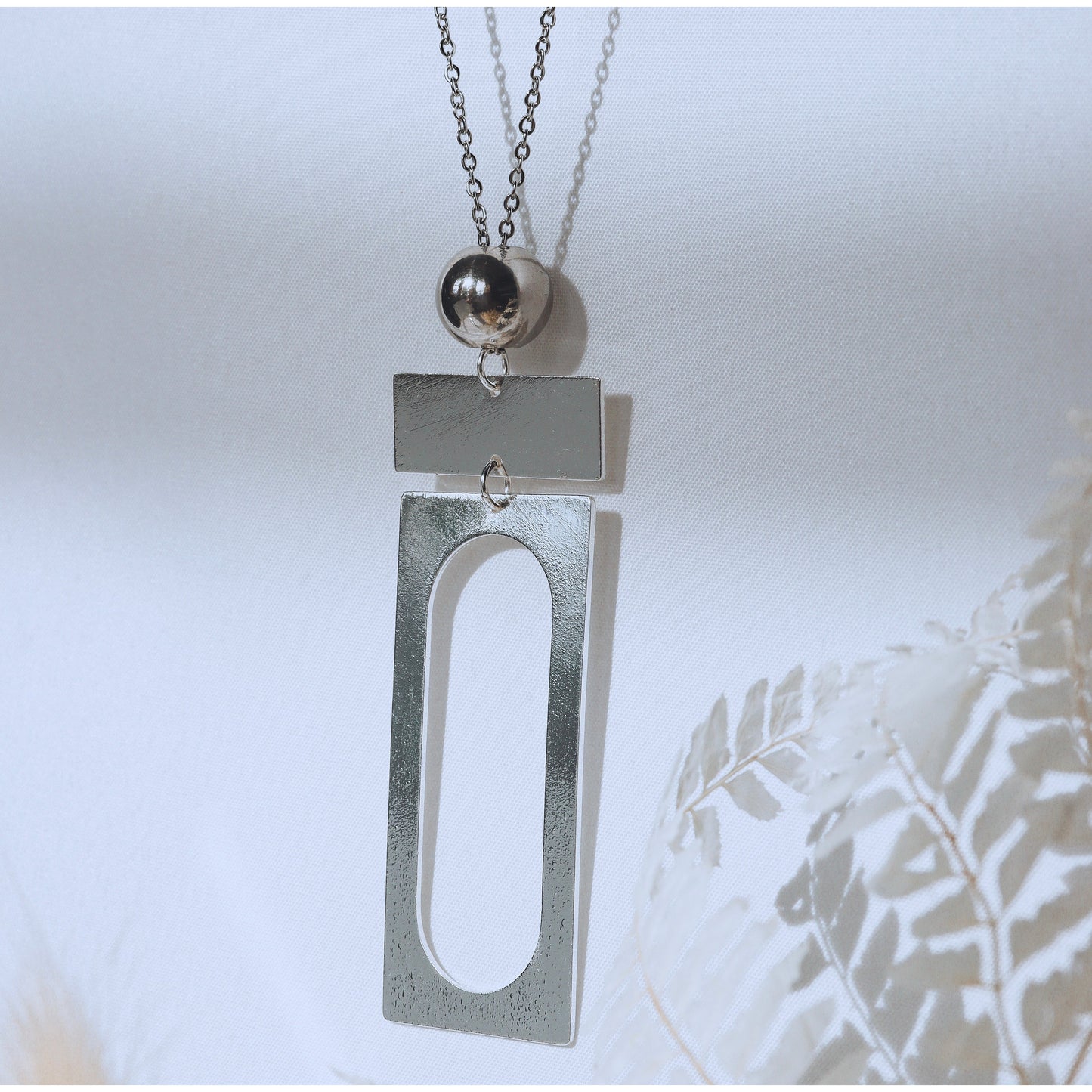 CARRE SILVER NECKLACE